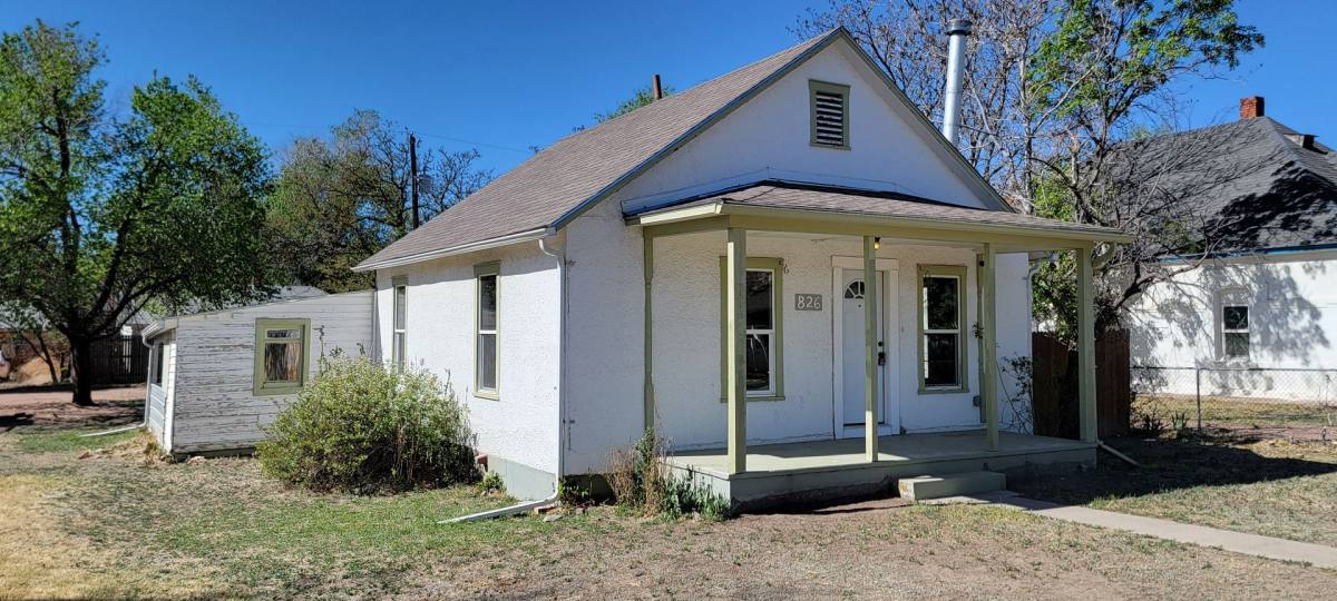 House for rent at 826 Forest, Canon City, CO 81212