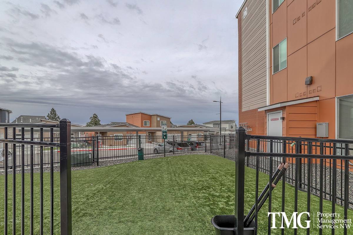 Apartment for rent at 7942 W 10th Ave, Kennewick, WA 99336