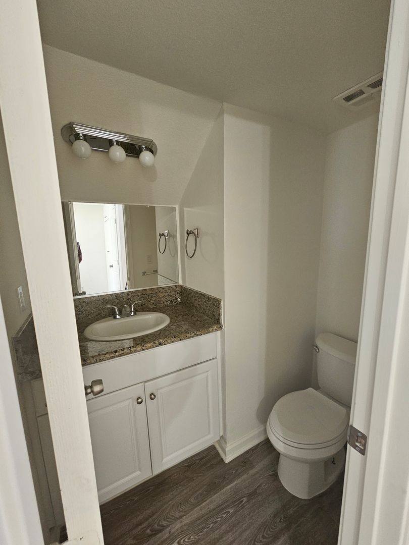 Apartment for rent at 9951 Holder St, Cypress, CA 90630