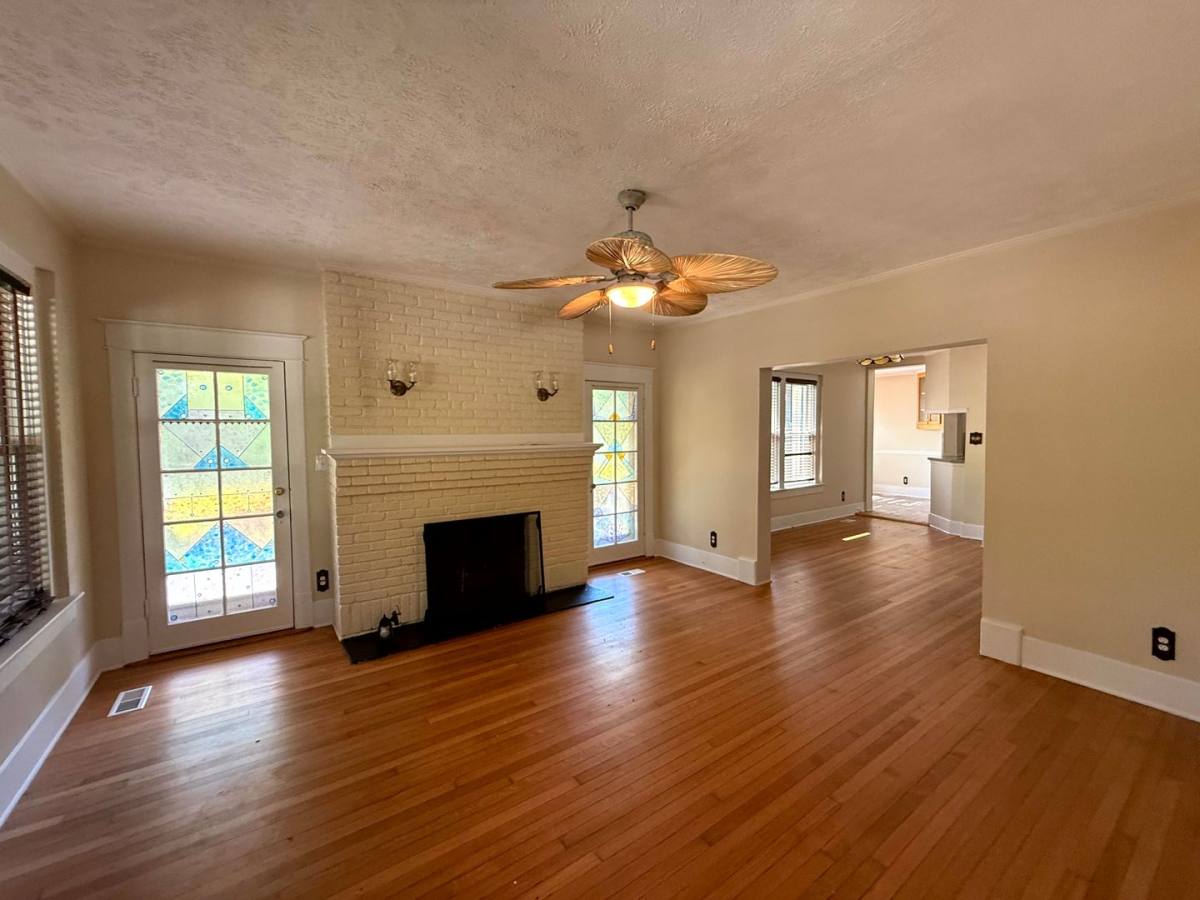 House for rent at 1913 Morganton Rd, Fayetteville, NC 28305