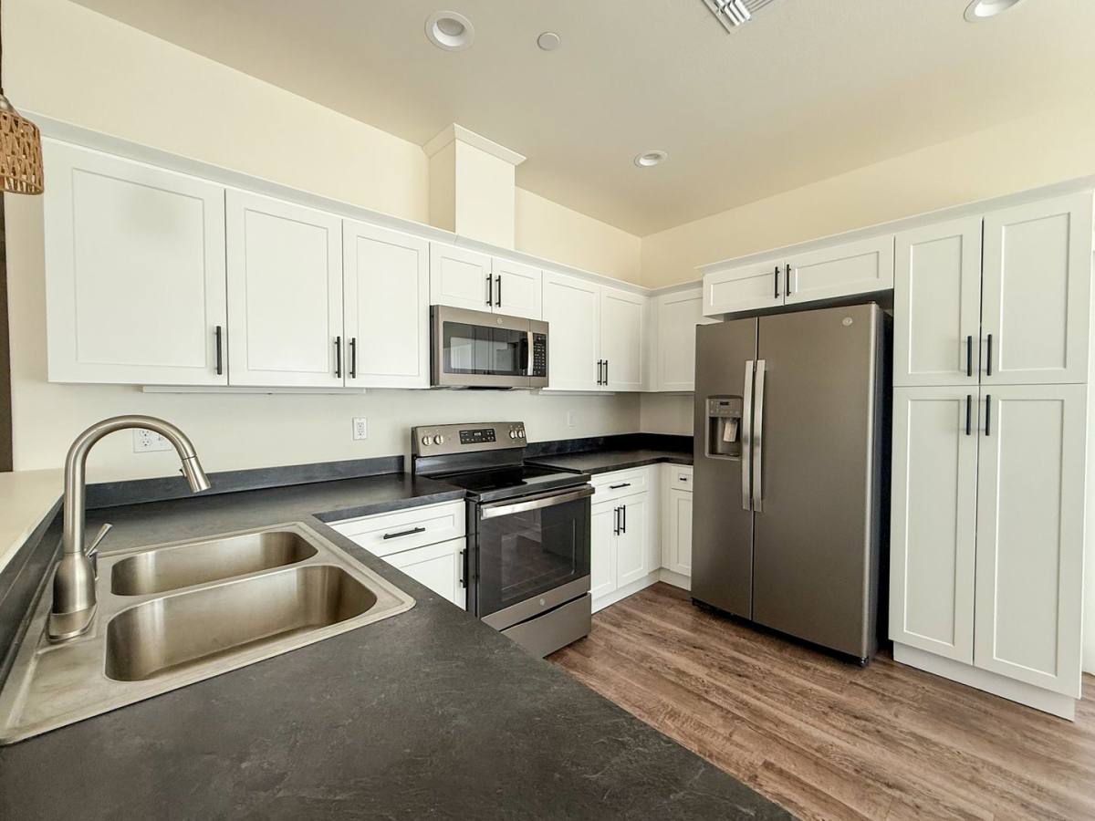 House for rent at 6935 Wilshire Ave, Twentynine Palms, CA 92277