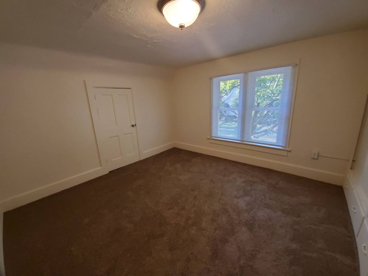 House for rent at 715 Chicago St, Green Bay, WI 54301