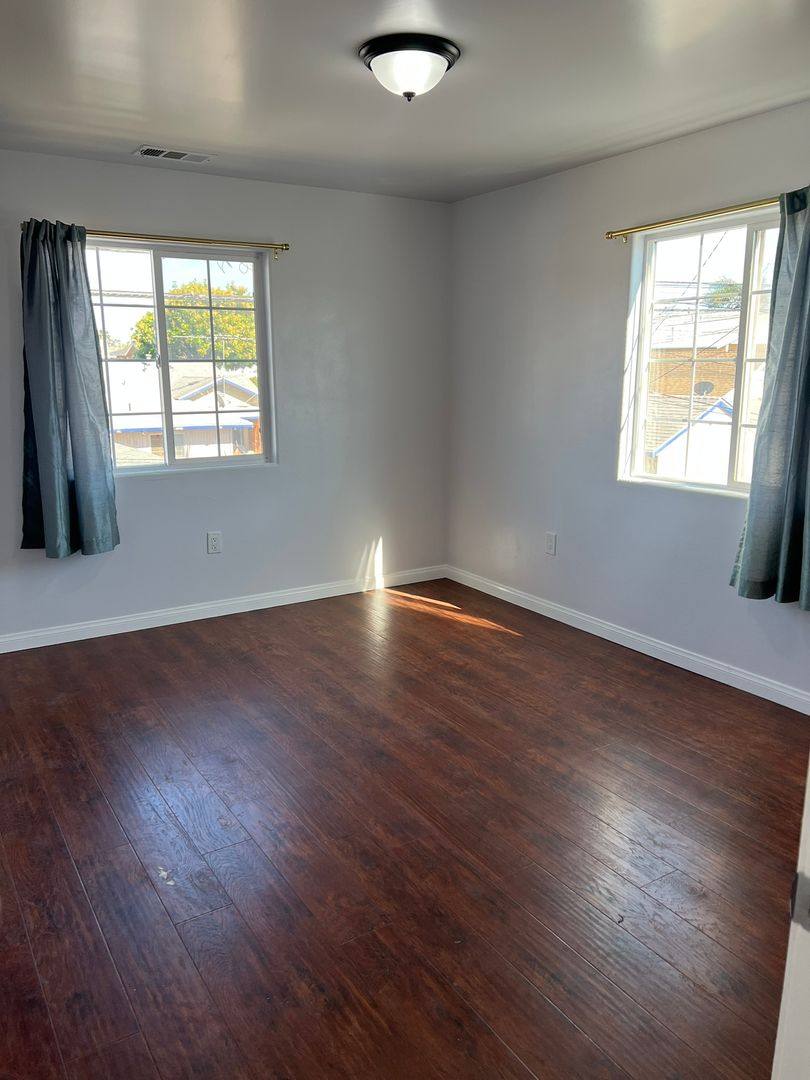House for rent at 1454 Gaviota Ave, Long Beach, CA 90813
