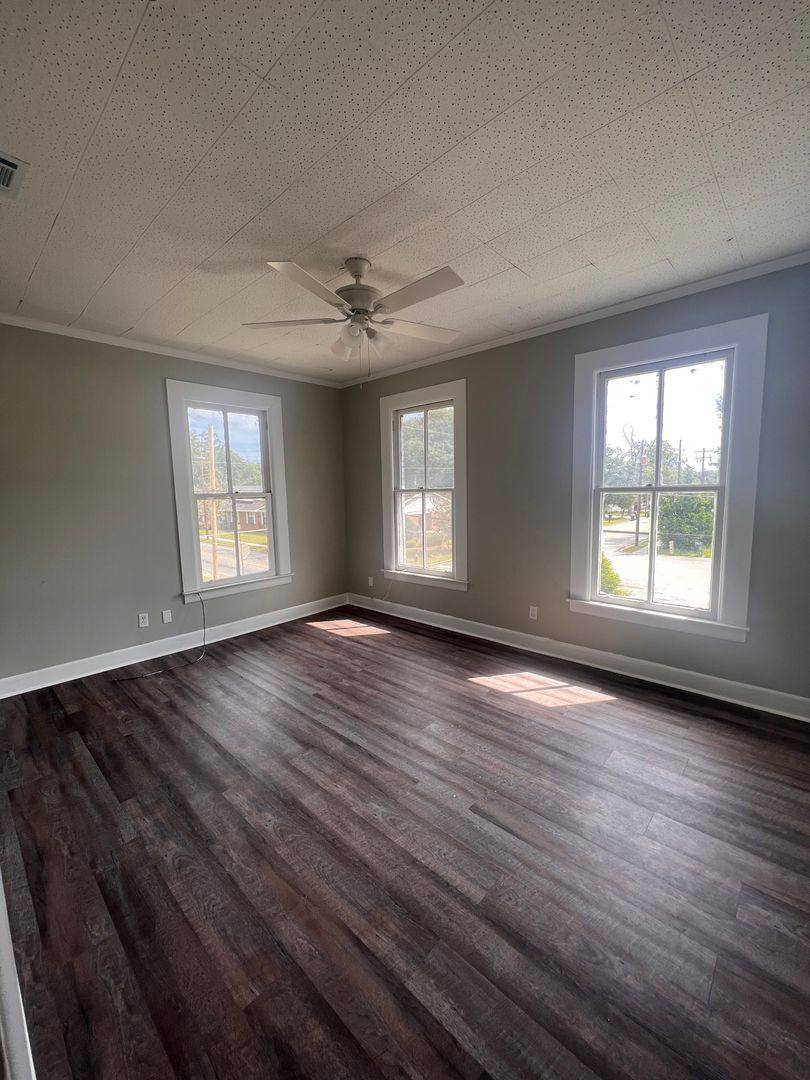 Apartment for rent at 301 S College St, Statesboro, GA 30458