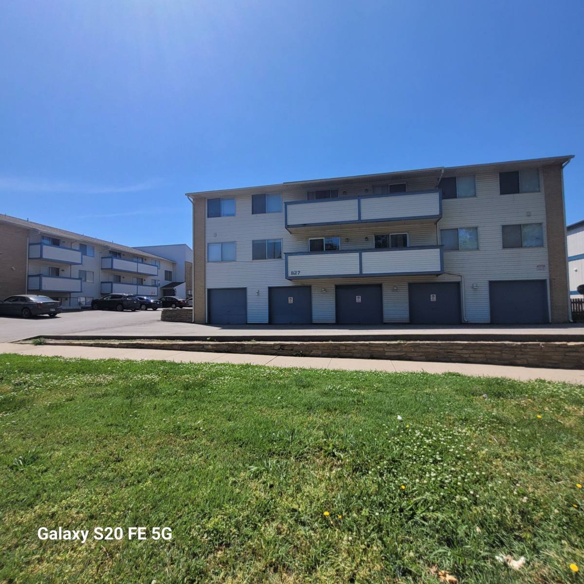 Apartment for rent at 837 SW Tyler St, Topeka, KS 66612