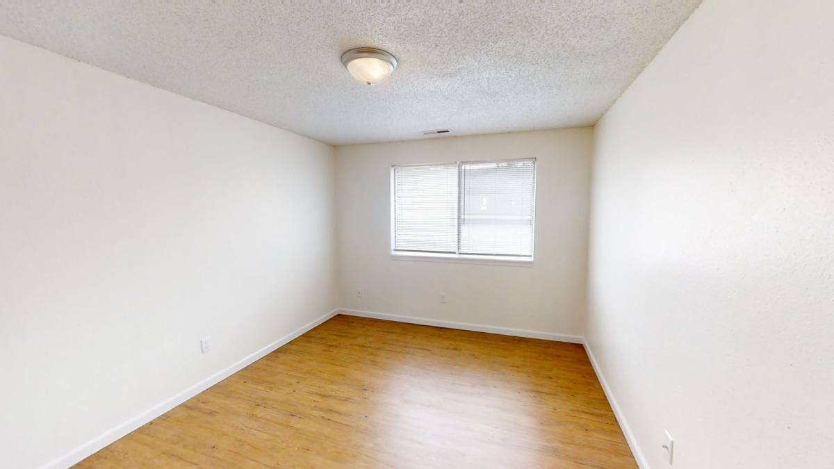 Apartment for rent at 837 SW Tyler St, Topeka, KS 66612