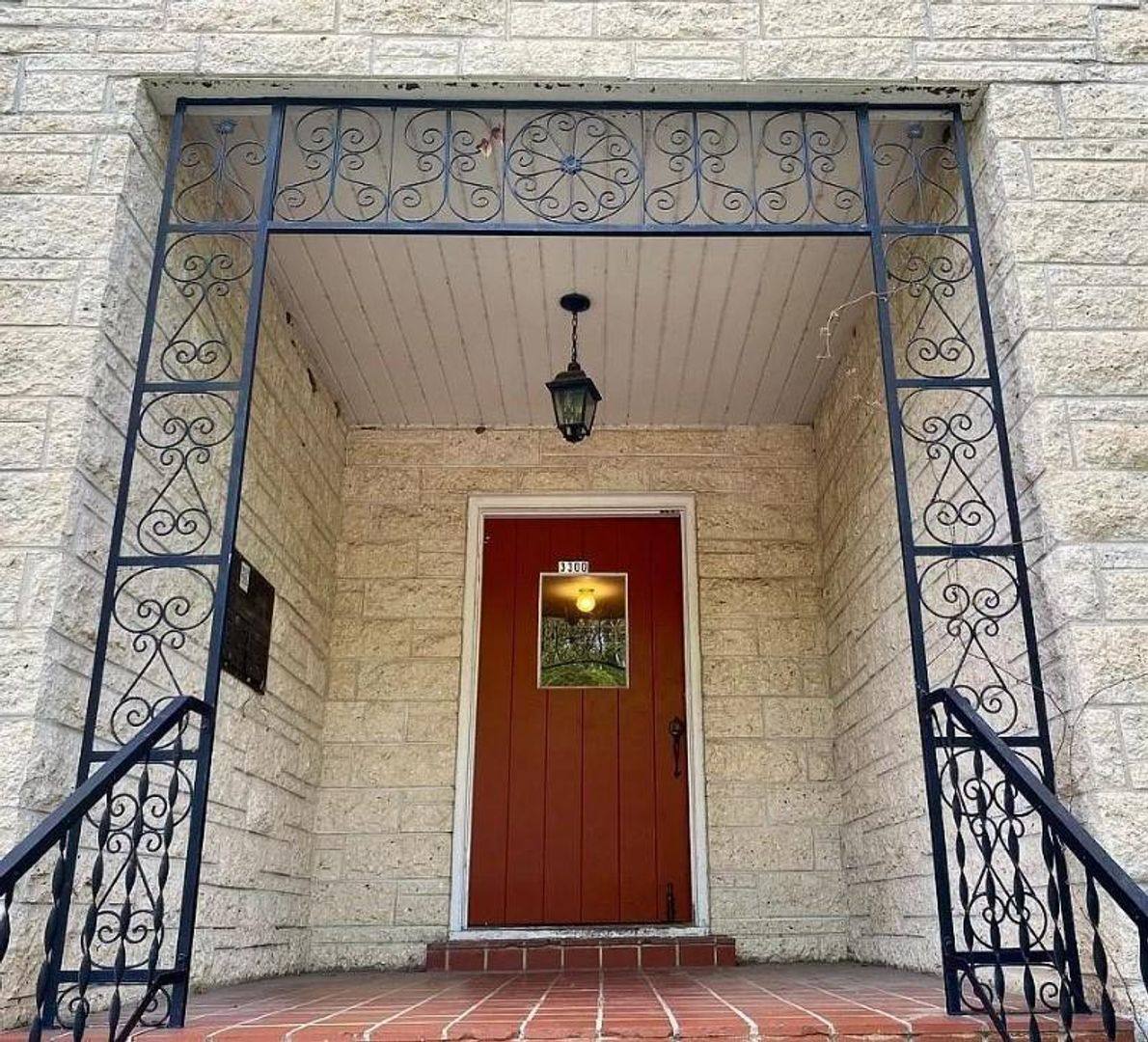 Apartment for rent at 3300 Tom Green St #6, Austin, TX 78705