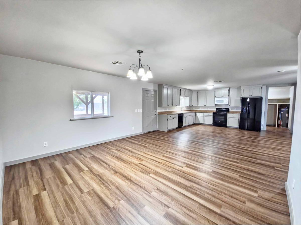 House for rent at 2750 Cobalt Court NW, Piedmont, OK 73078