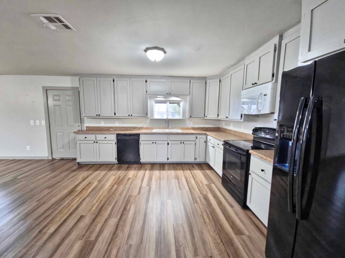 House for rent at 2750 Cobalt Court NW, Piedmont, OK 73078