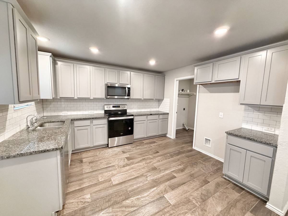 House for rent at 2432 Ayers Dr, Seguin, TX 78155