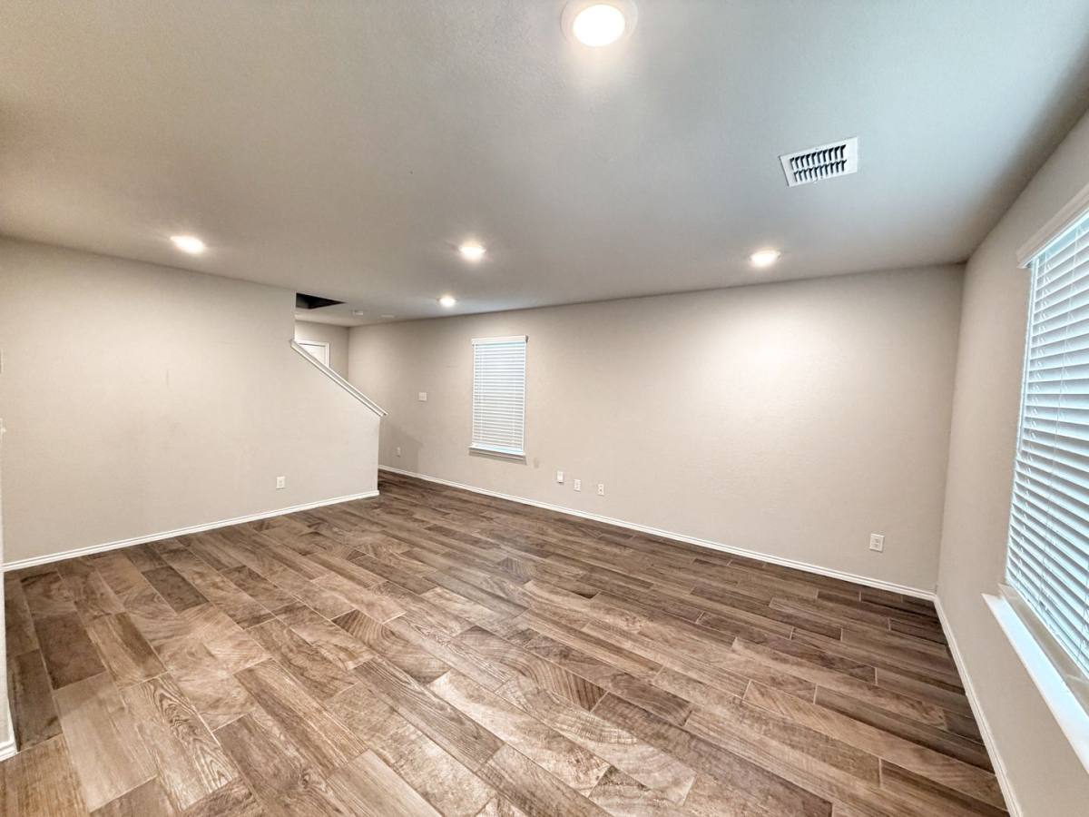 House for rent at 2432 Ayers Dr, Seguin, TX 78155