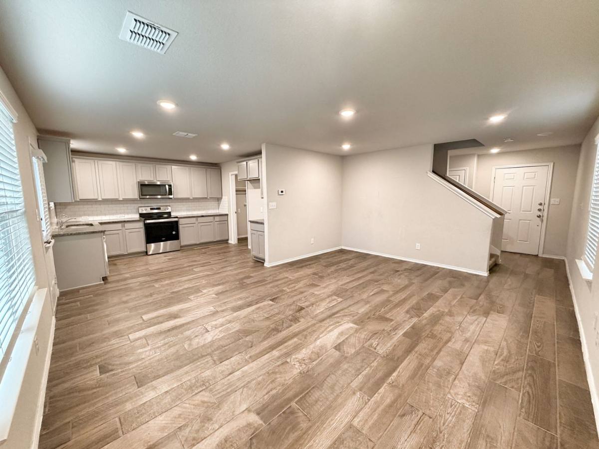 House for rent at 2432 Ayers Dr, Seguin, TX 78155