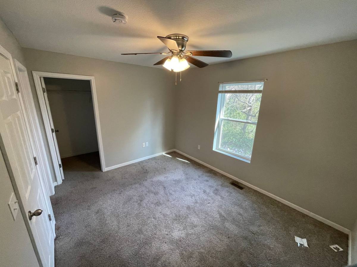 Apartment for rent at 202 Tyler St, Fulton, MO 65251