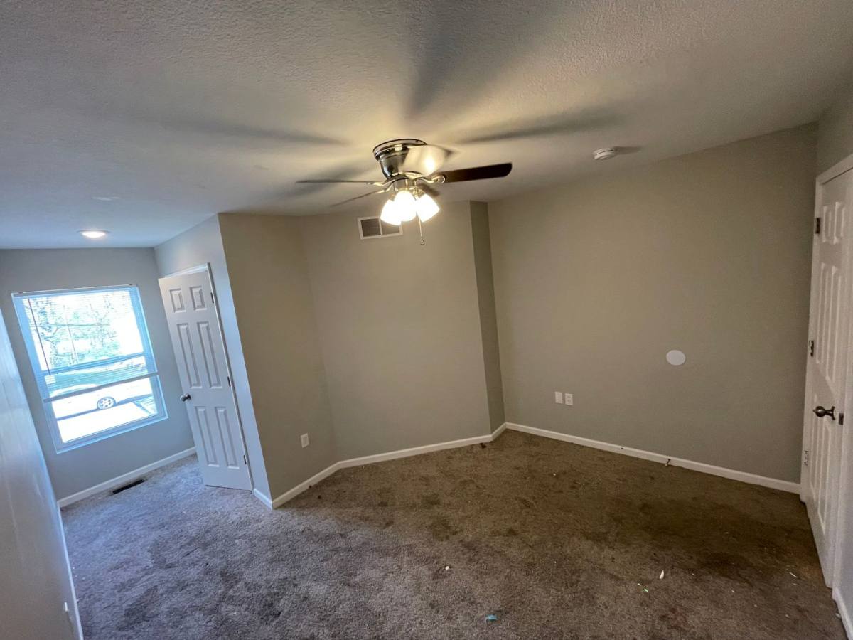Apartment for rent at 202 Tyler St, Fulton, MO 65251