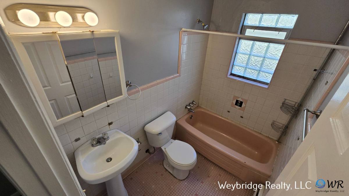 Apartment for rent at 2504 White St, Cincinnati, OH 45214