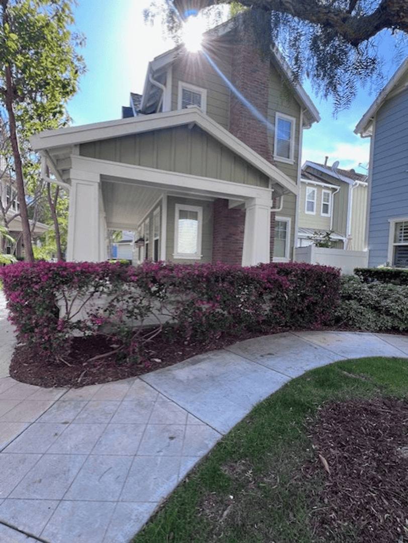 Condo for rent at 18 Thorp Spring, Ladera Ranch, CA 92694