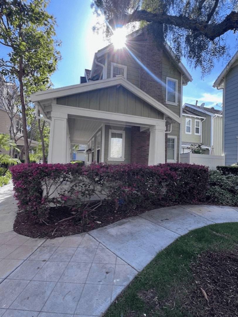 Condo for rent at 18 Thorp Spring, Ladera Ranch, CA 92694
