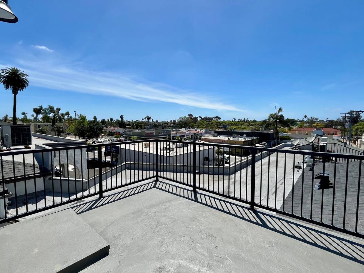 Apartment for rent at 4118 Adams Ave #9, San Diego, CA 92116