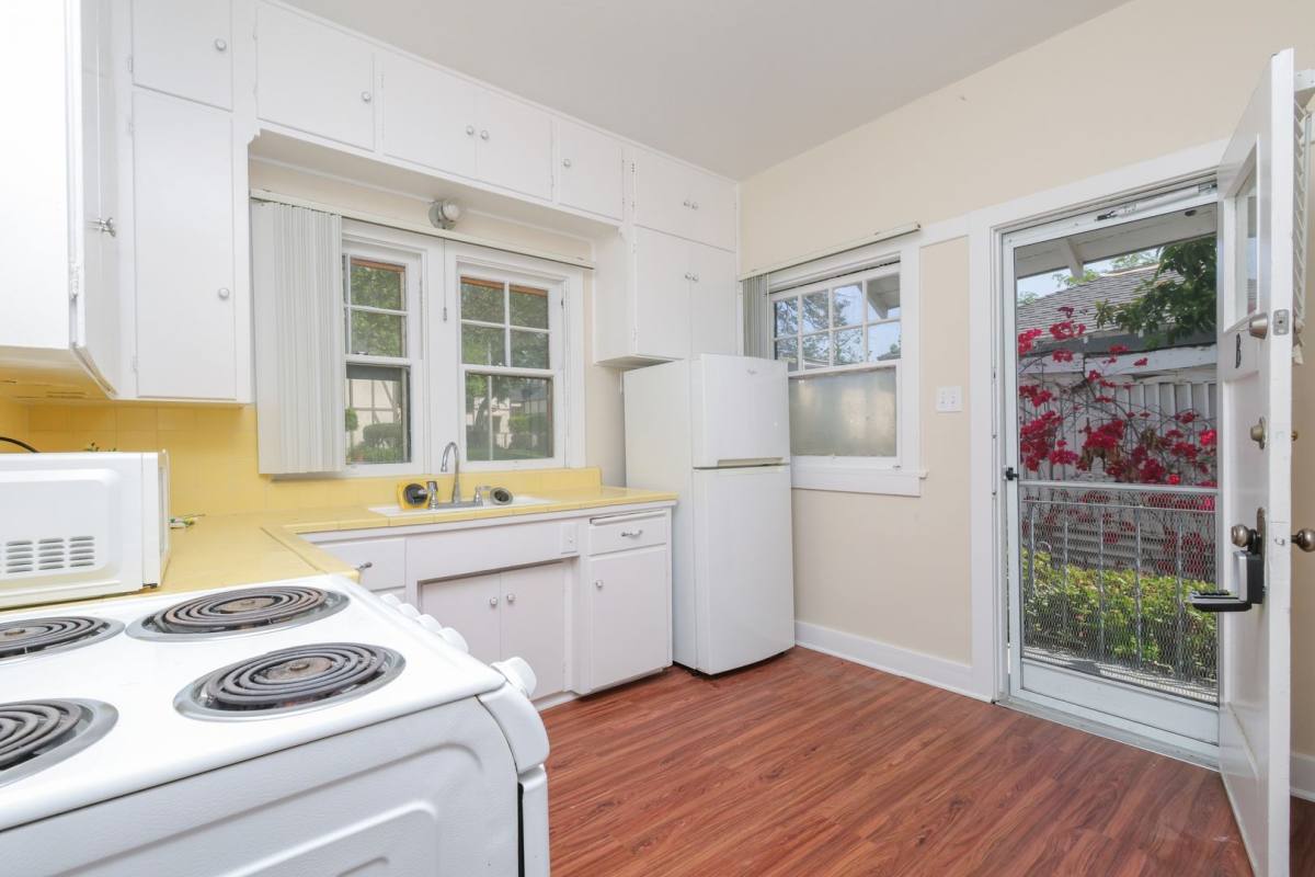 Apartment for rent at 1022 Euclid Ave, Ontario, CA 91762