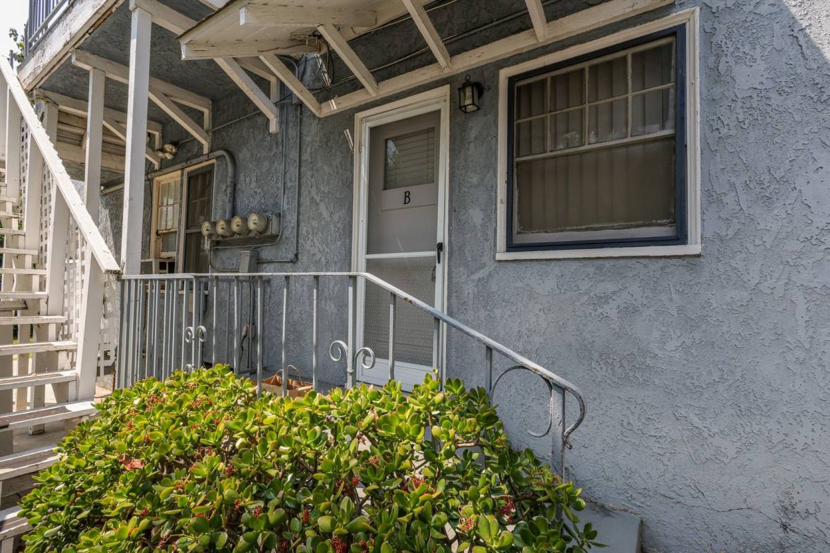 Apartment for rent at 1022 Euclid Ave, Ontario, CA 91762