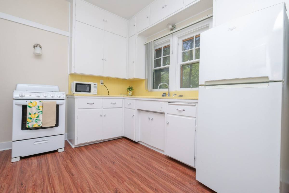 Apartment for rent at 1022 Euclid Ave, Ontario, CA 91762