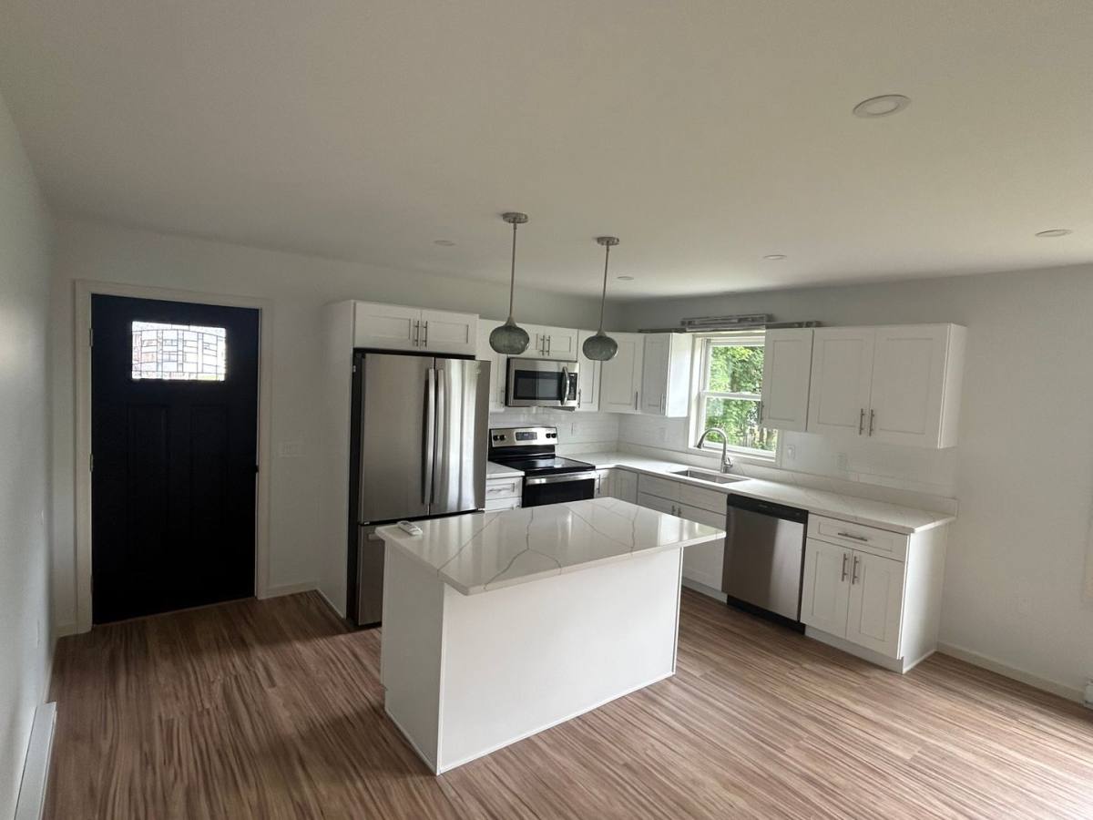 Apartment for rent at 97 Lincoln St, Scranton, PA 18519