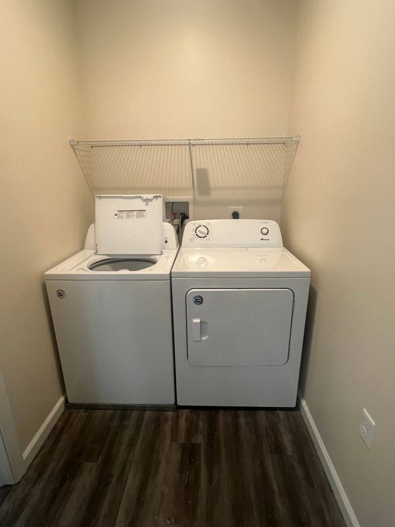 Apartment for rent at 109-111 W Louther St, Carlisle, PA 17013