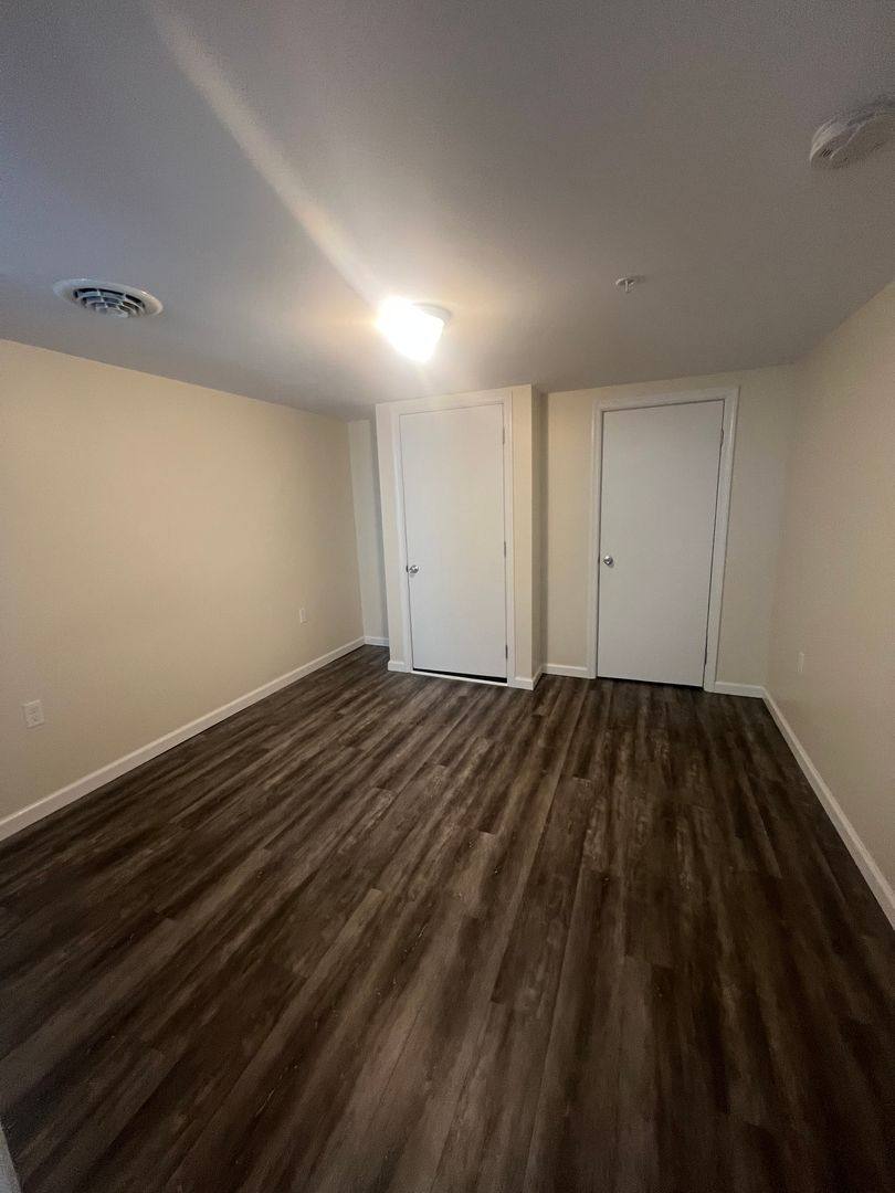 Apartment for rent at 109-111 W Louther St, Carlisle, PA 17013