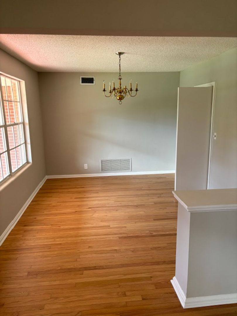 House for rent at 5321 Rollins Ave, Jacksonville, FL 32207