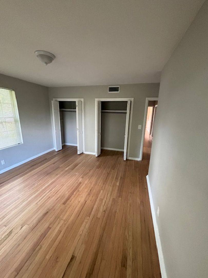 House for rent at 5321 Rollins Ave, Jacksonville, FL 32207