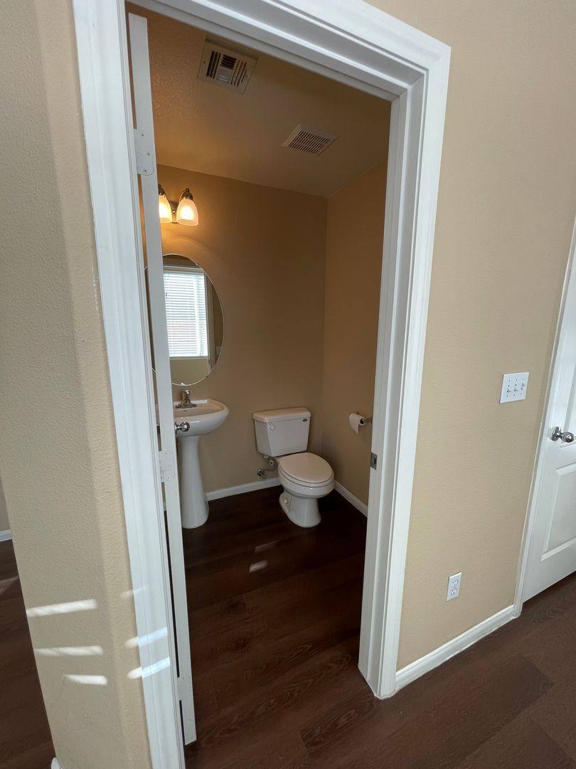 House for rent at 733 Emerald Idol Place, Henderson, NV 89011