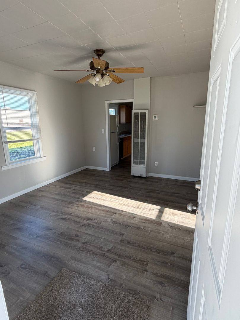House for rent at 2034 Long St, Sweet Home, OR 97386