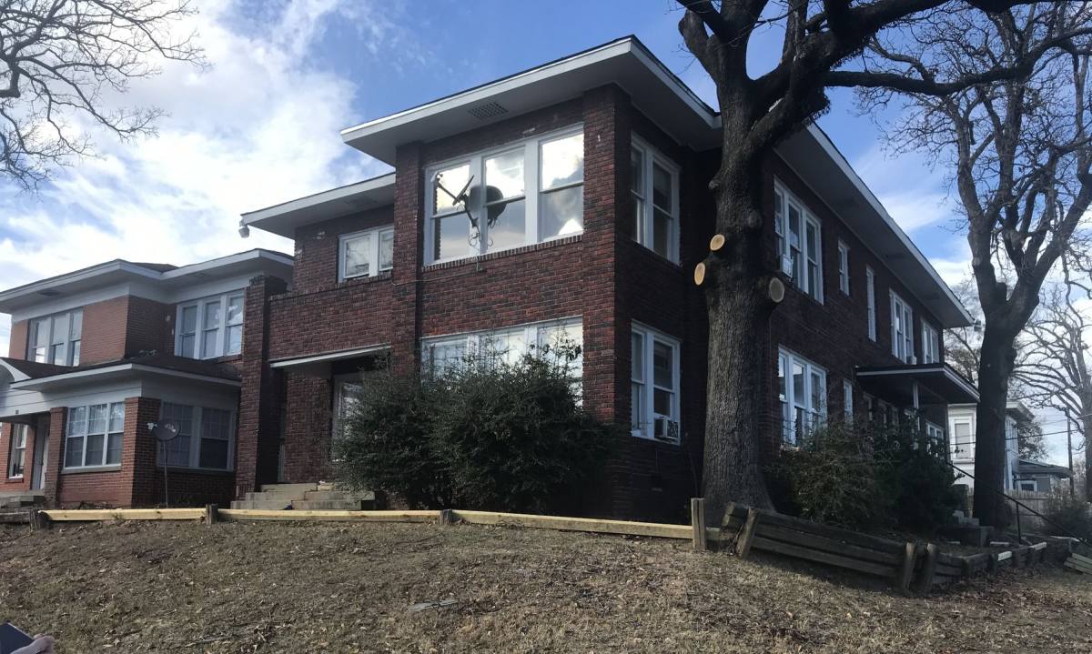 Apartment for rent at 402 Egan, Shreveport, LA 71101