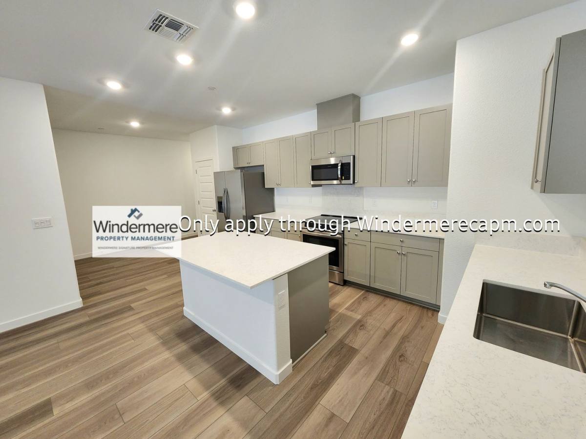 House for rent at 8403 Sinesky Way, Elk Grove, CA 95757
