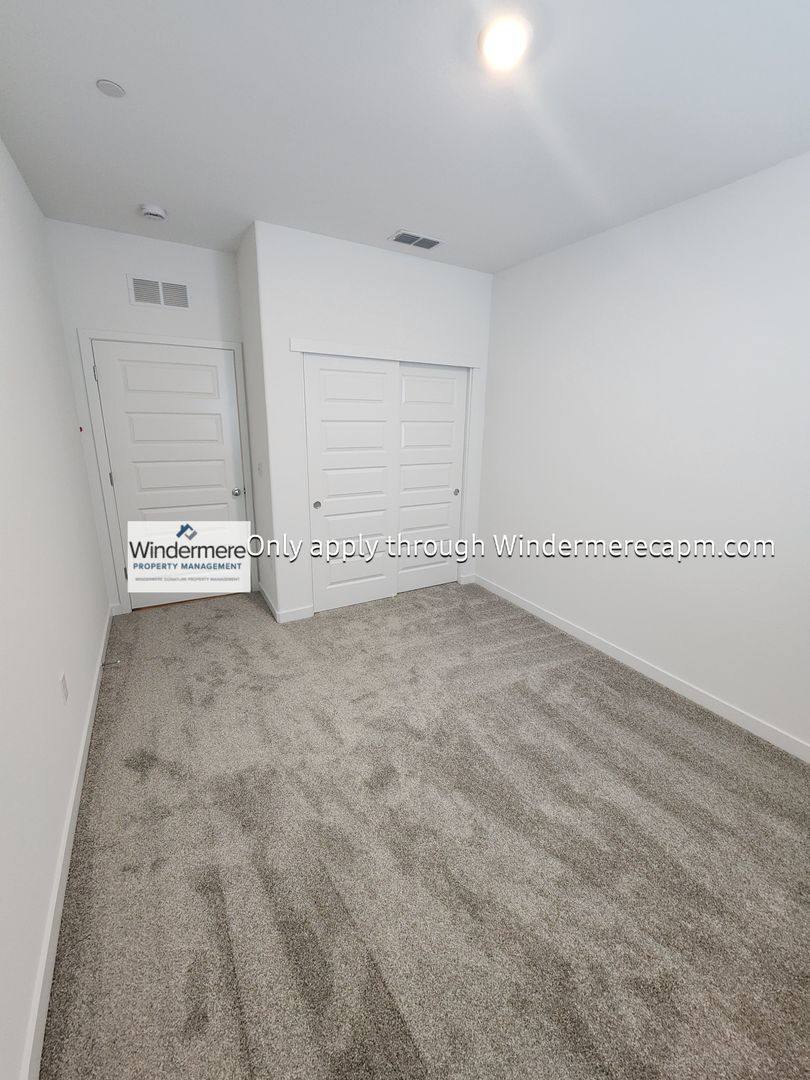 House for rent at 8403 Sinesky Way, Elk Grove, CA 95757