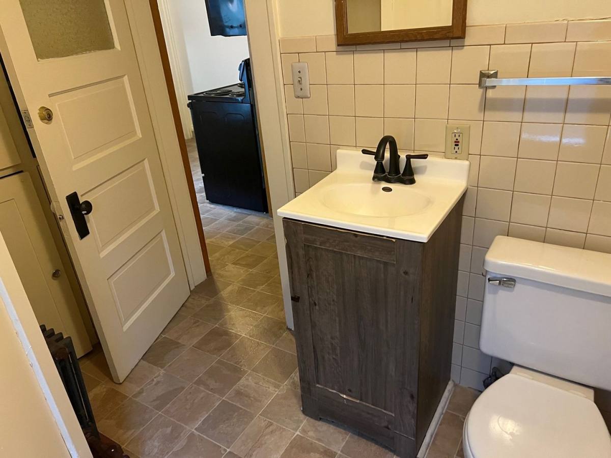 Apartment for rent at 502 N State St, Ann Arbor, MI 48104