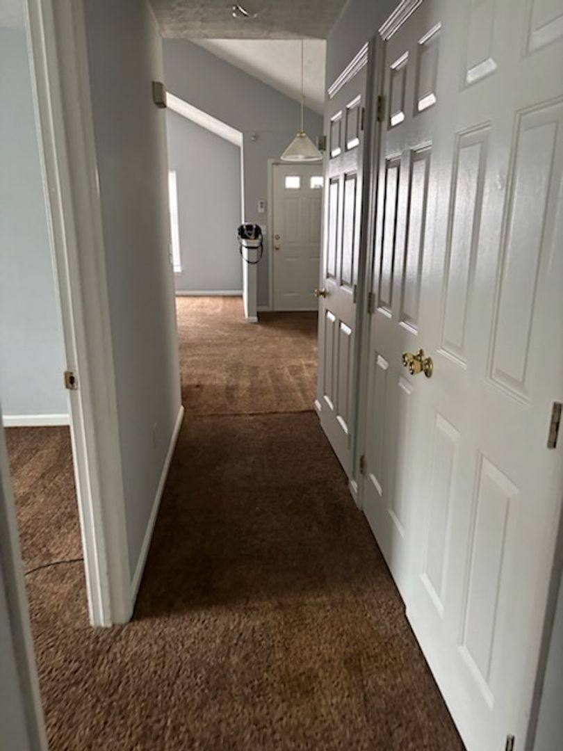 House for rent at 2512 Cedar St, Louisville, KY 40212