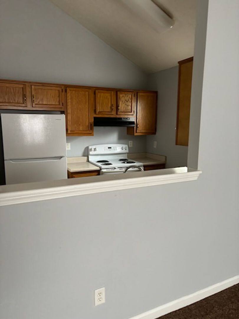 House for rent at 2512 Cedar St, Louisville, KY 40212