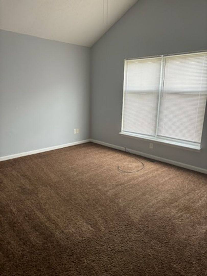 House for rent at 2512 Cedar St, Louisville, KY 40212