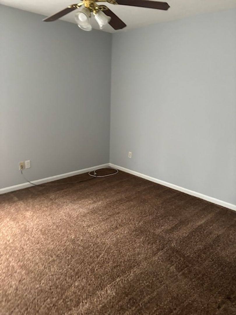 House for rent at 2512 Cedar St, Louisville, KY 40212