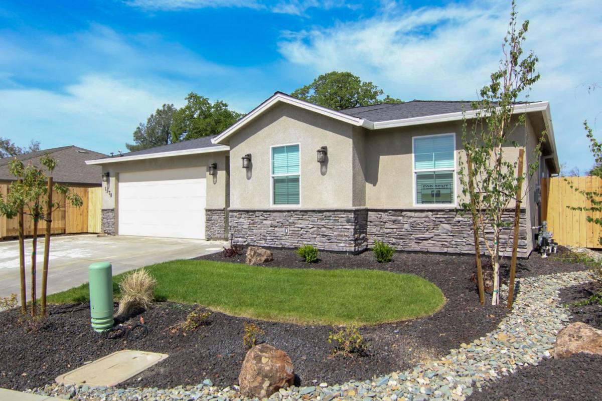 Apartment for rent at 1978 Goren Court, Redding, CA 96003