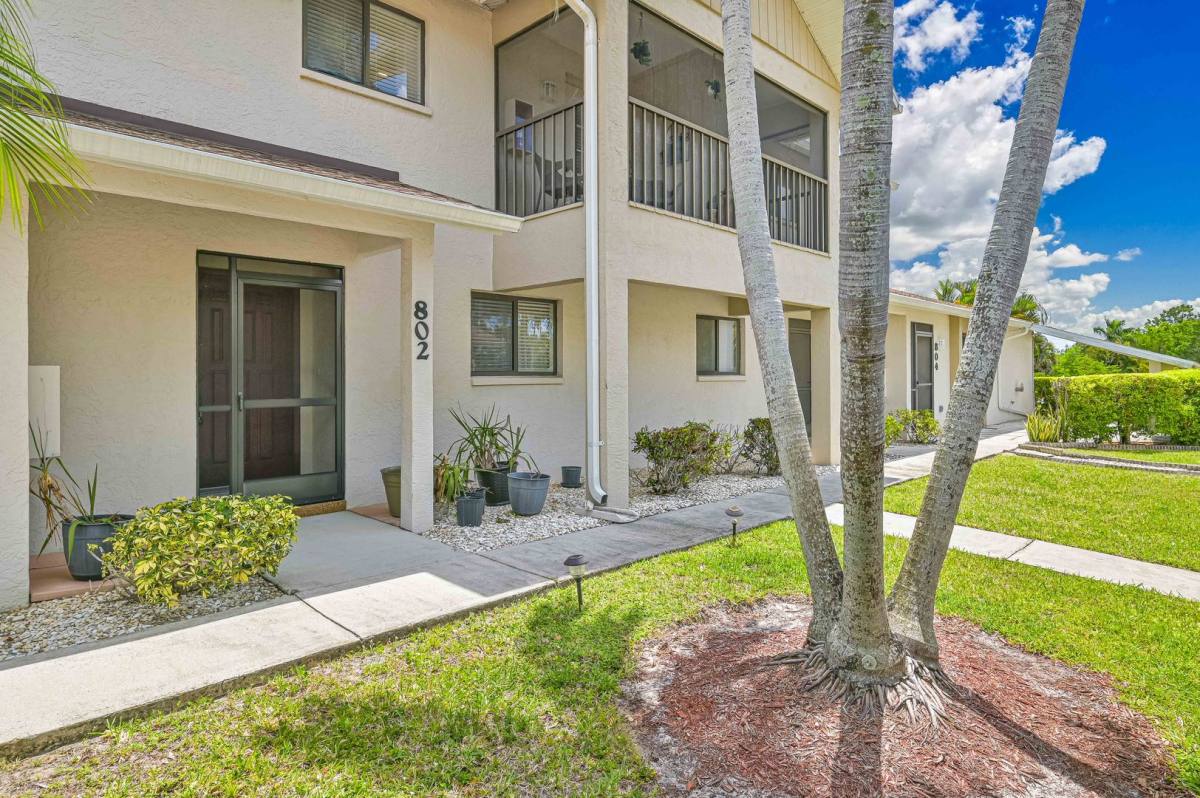 House for rent at 15080 Riverbend Blvd, North Fort Myers, FL 33917