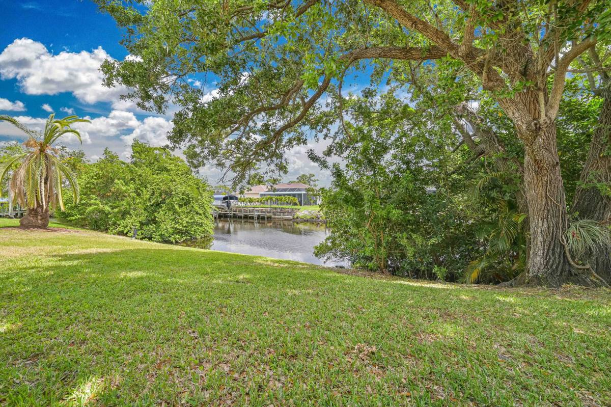 House for rent at 15080 Riverbend Blvd, North Fort Myers, FL 33917