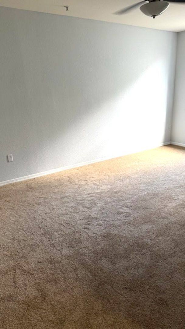 Condo for rent at 5550 E Michigan St, Orlando, FL 32822
