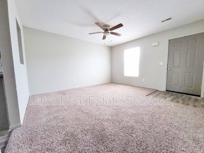 Apartment for rent at 304 N 3rd St #A, Odessa, MO 64076