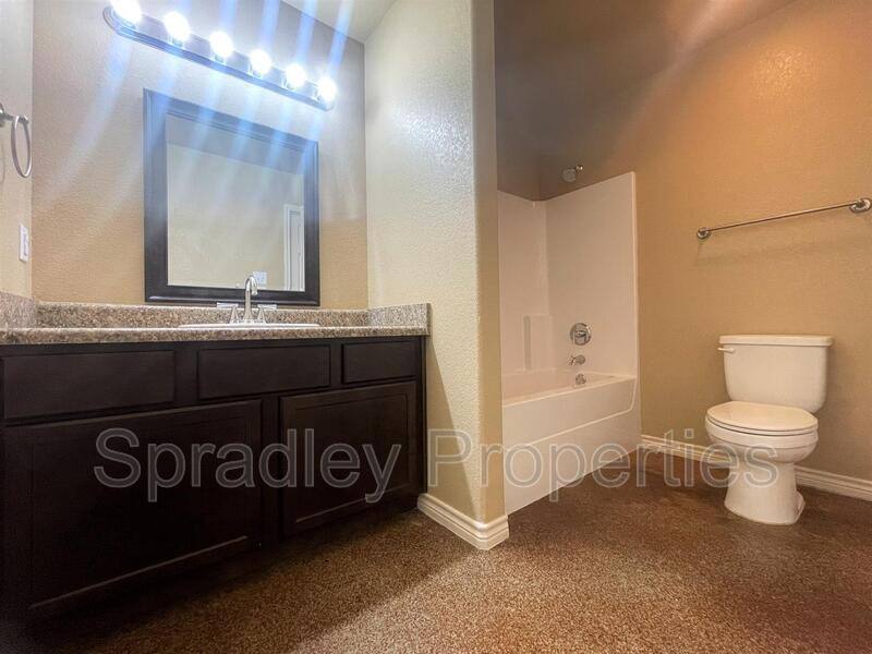 Apartment for rent at 1539 Kal Court, Belton, TX 76513