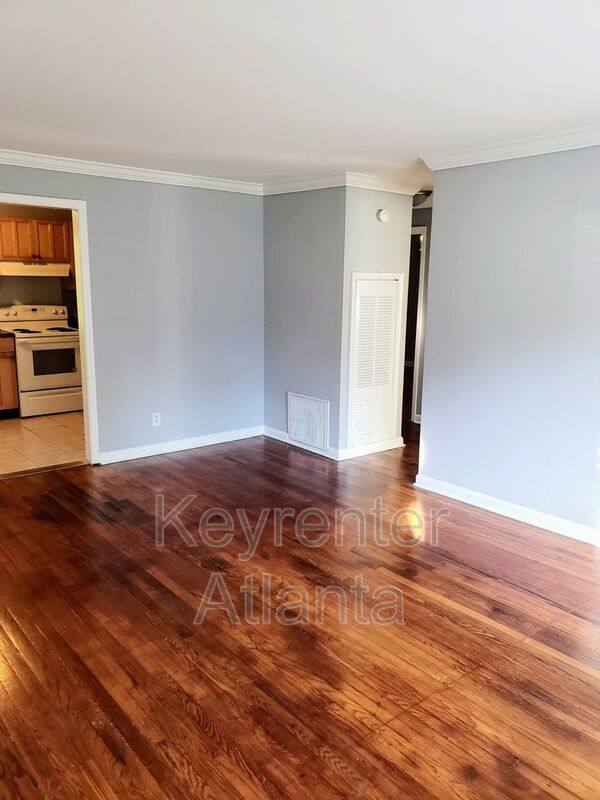 Apartment for rent at 1596 Line Circle #1, Decatur, GA 30032