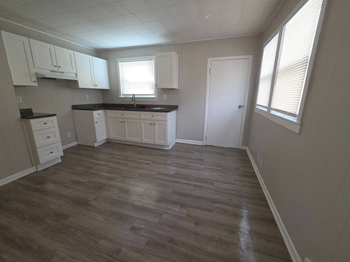 House for rent at 15195 Aubrey, Redford, MI 48239