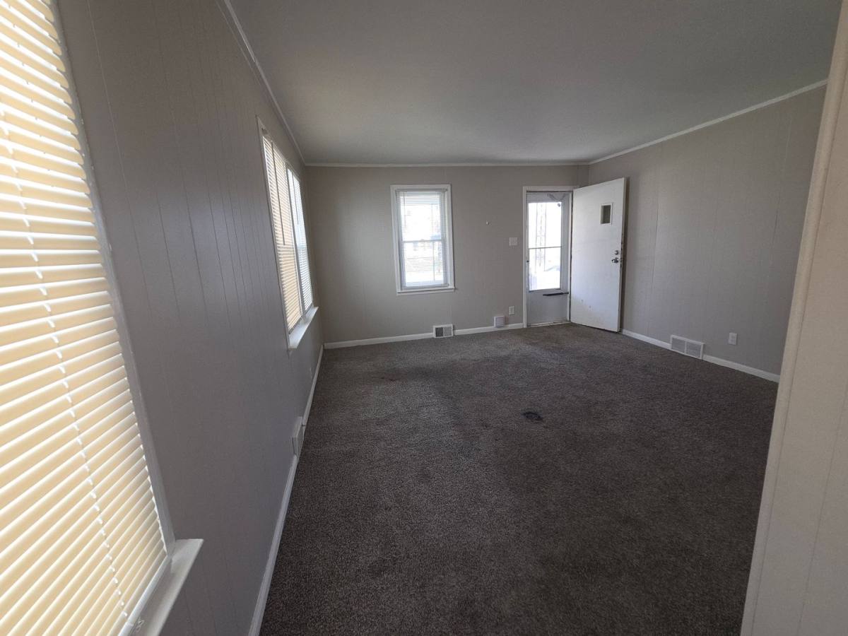 House for rent at 15195 Aubrey, Redford, MI 48239
