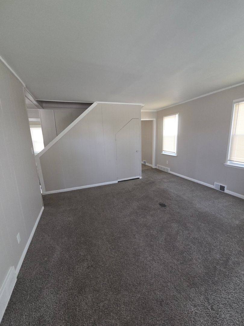 House for rent at 15195 Aubrey, Redford, MI 48239